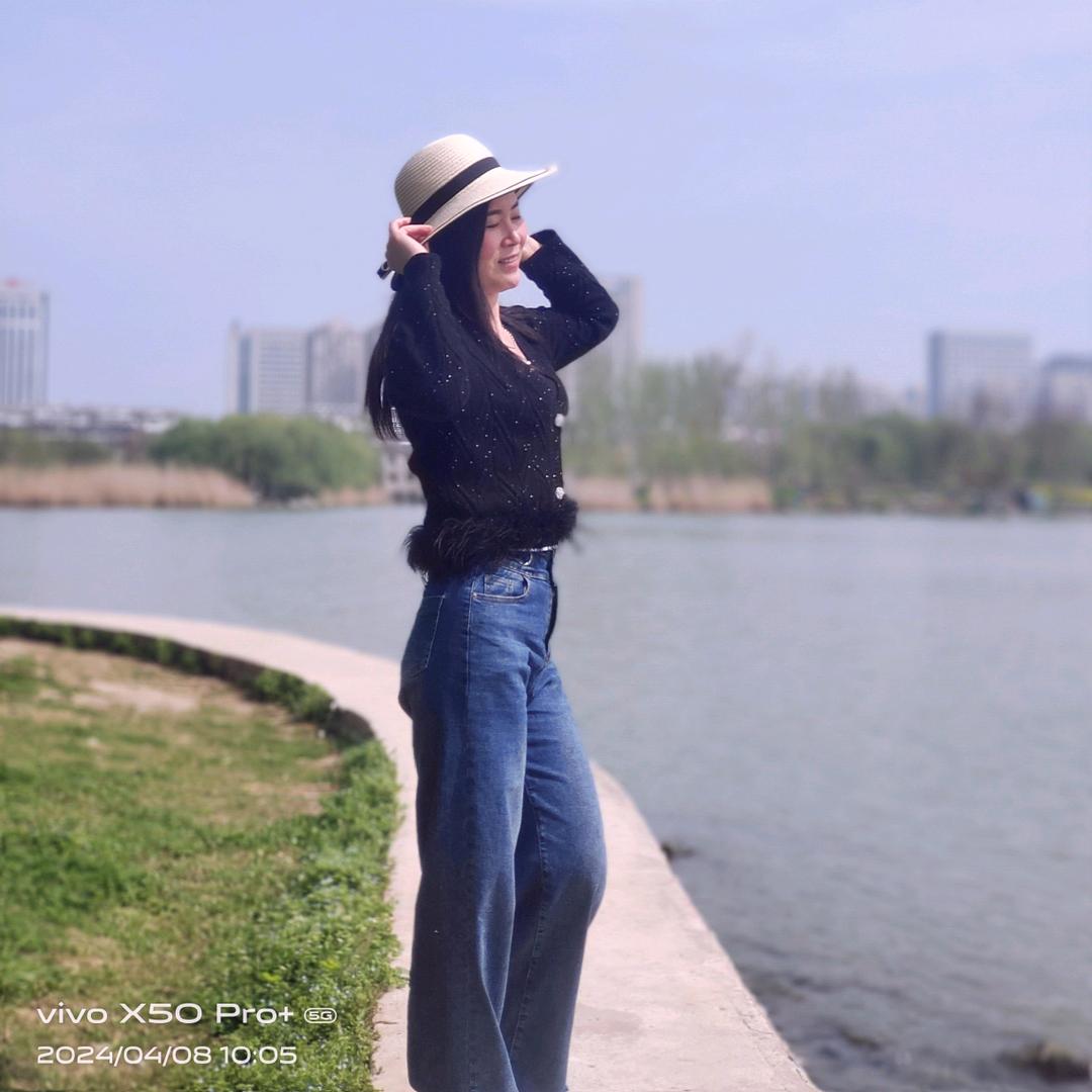 李小娟