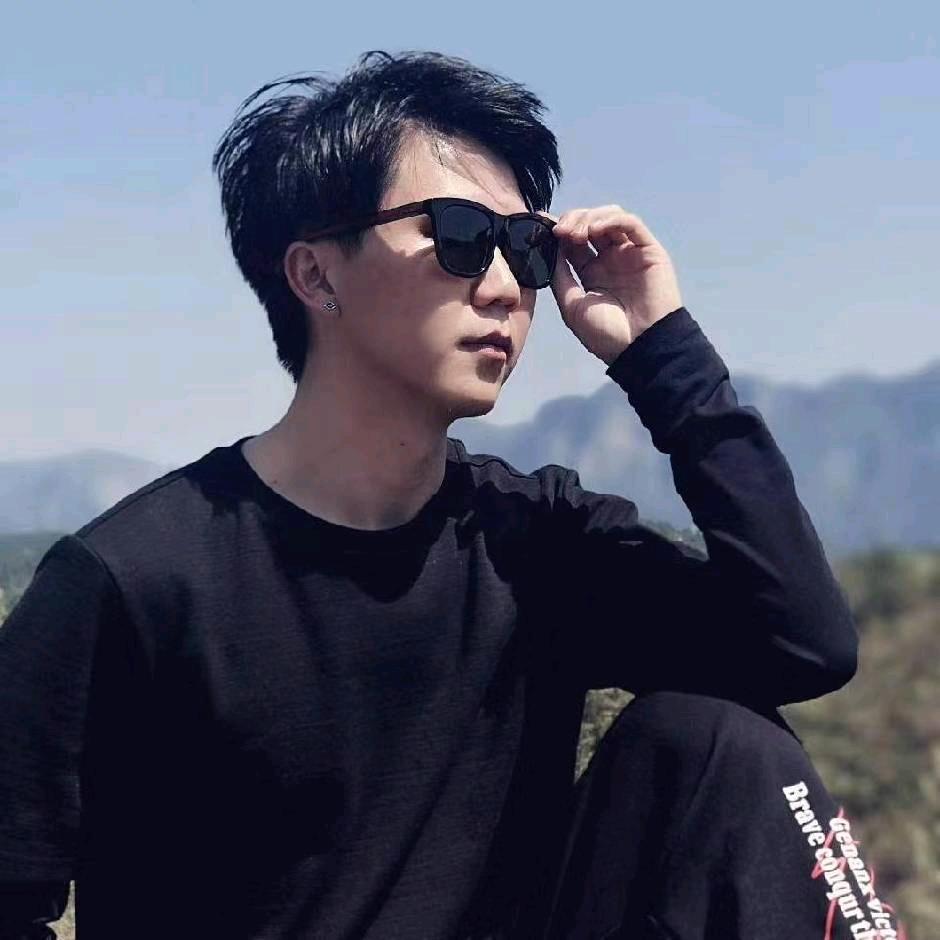 张家界导游阿毅