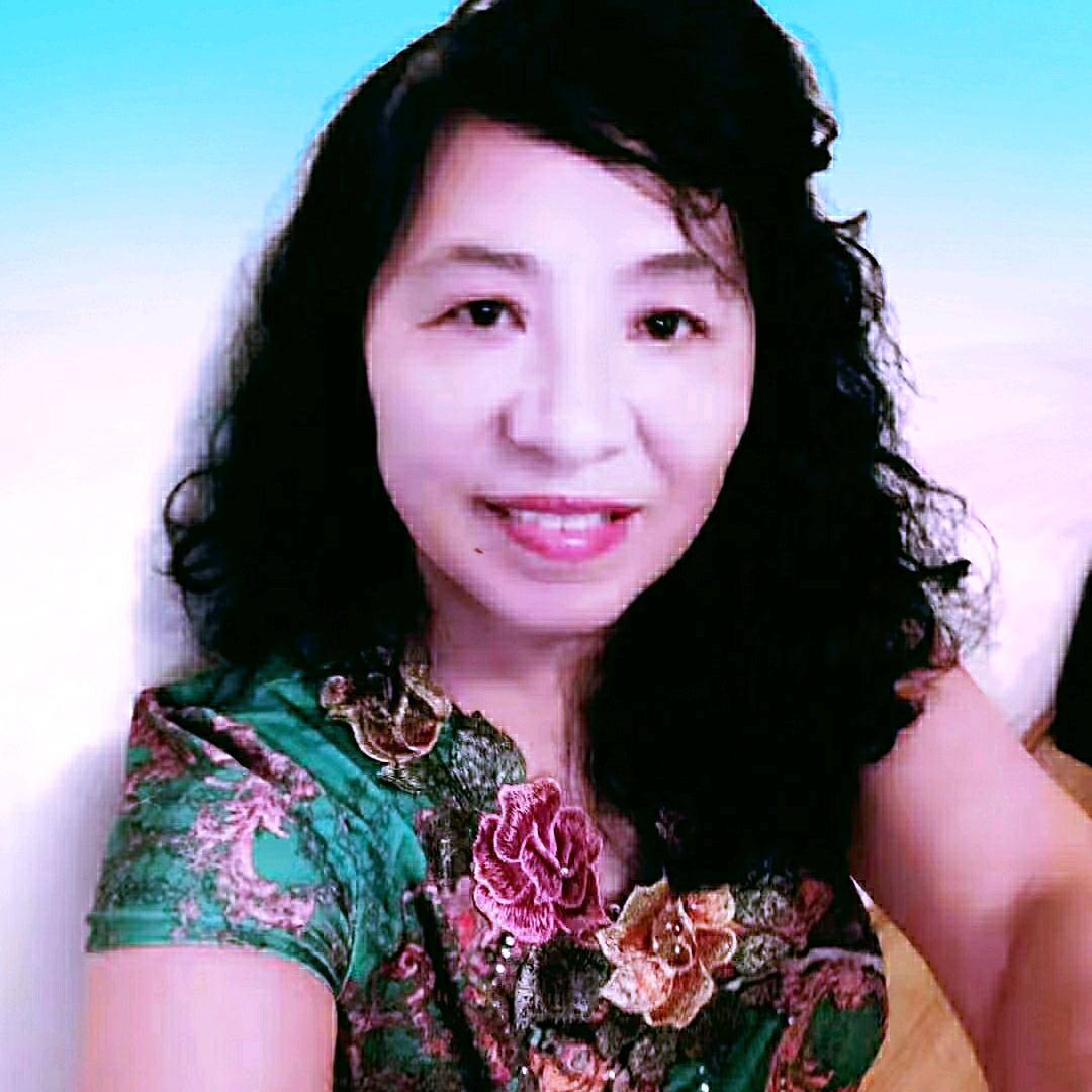 娥眉映雪