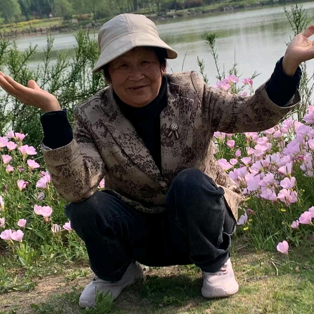 陈奶奶爱动手旗得开胜