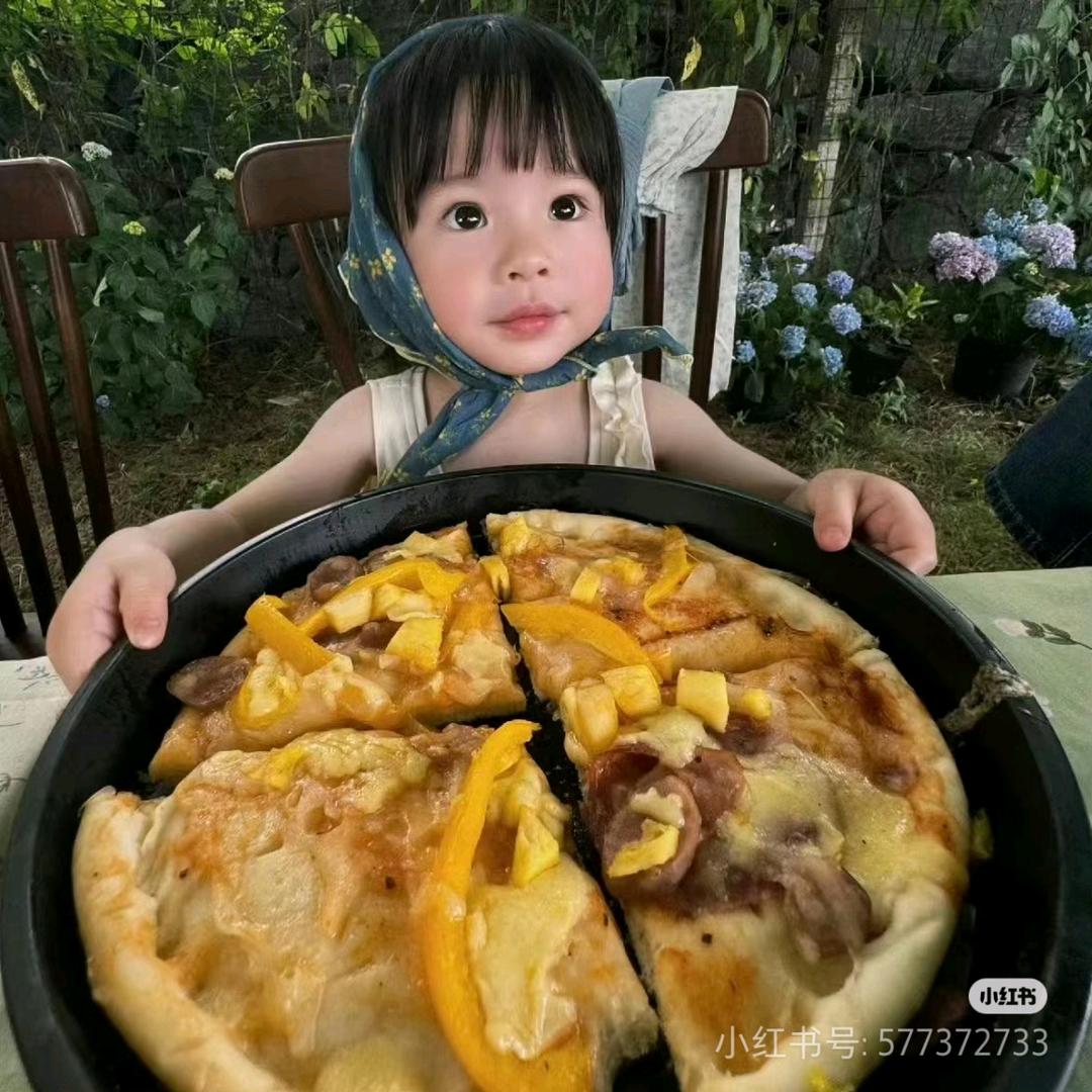 草莓爱吃烧饼