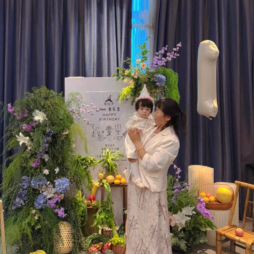 平安是福(ღ˘⌣˘ღ)