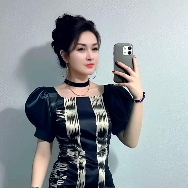 𝒓𝒂𝒚𝒉𝒐𝒏.