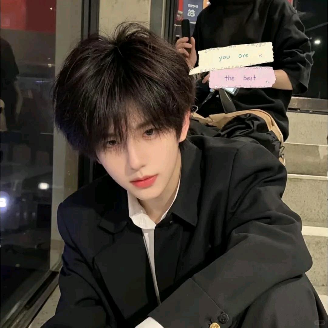 𝓜𝓙.林七夜☪