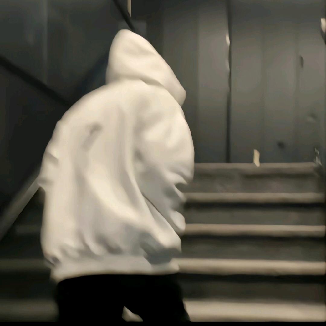 辞辰.