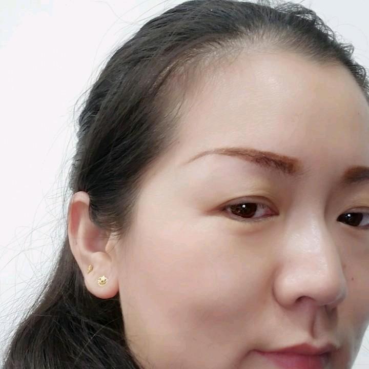 哈密市友谊路衣品服装店