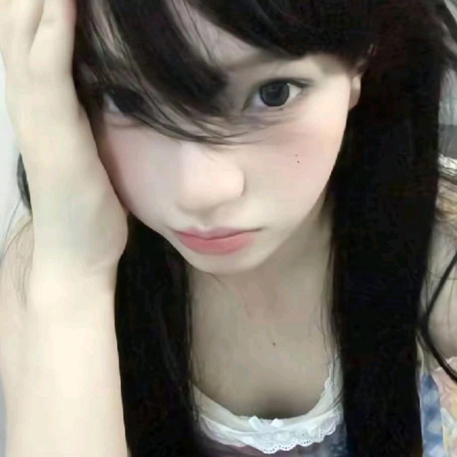 潘潘爱睡觉^