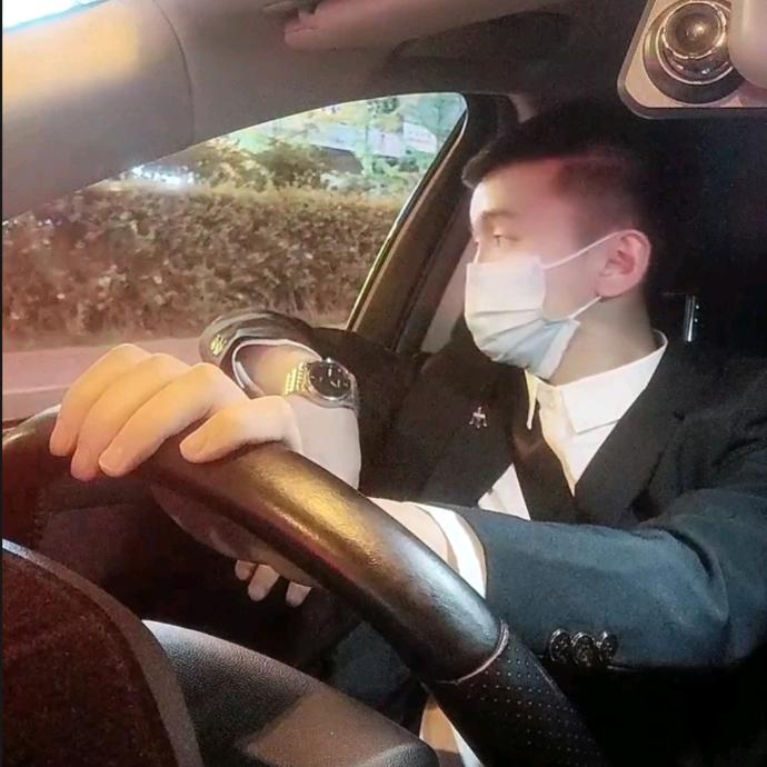 @赵＿小赵
