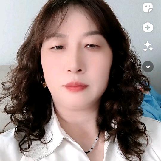王姊妹