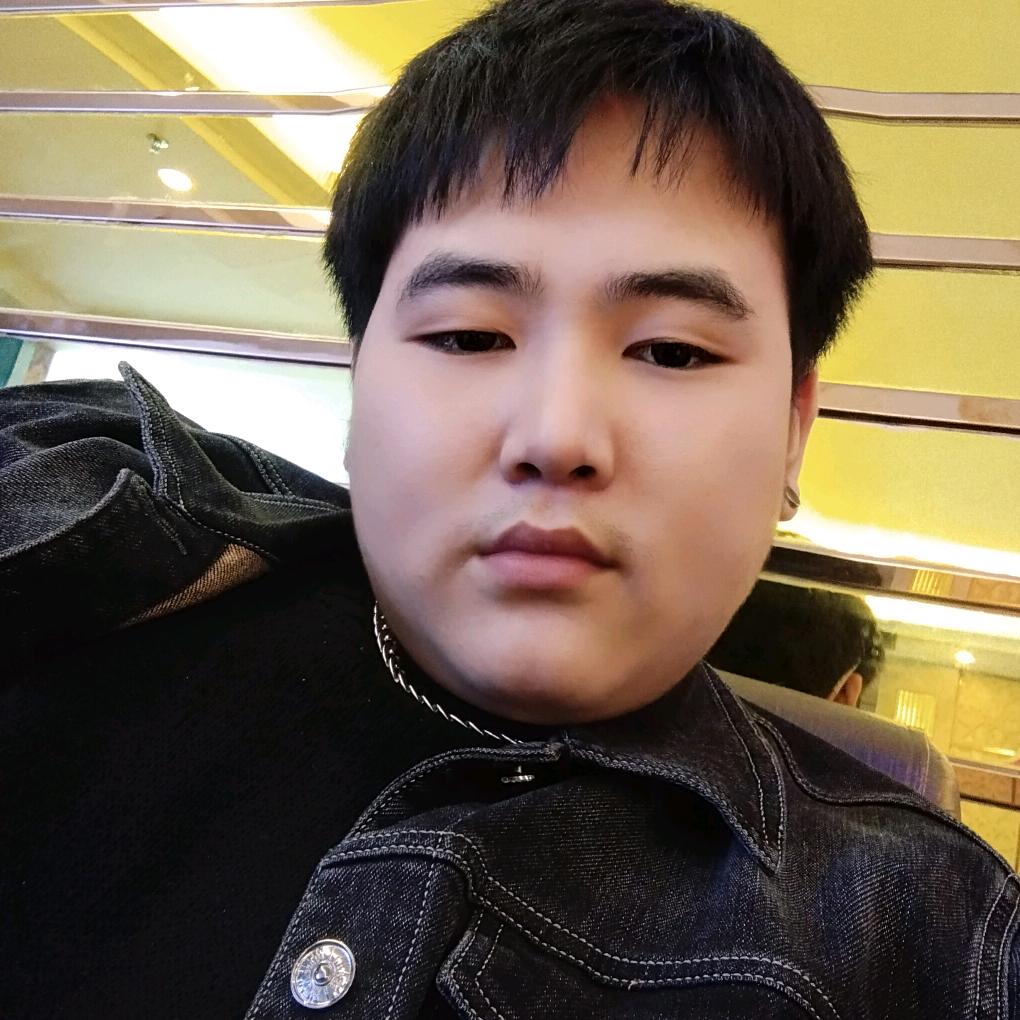 小王😂