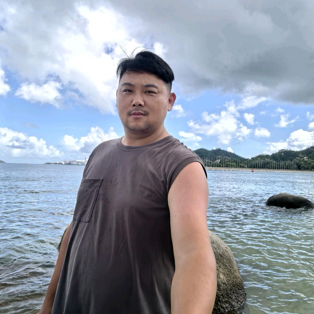 杨梦龙钓大物（梦之龙渔具）