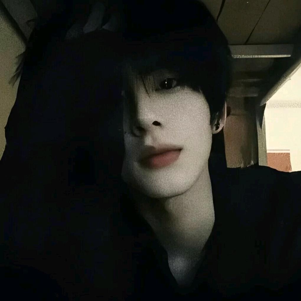 yhx