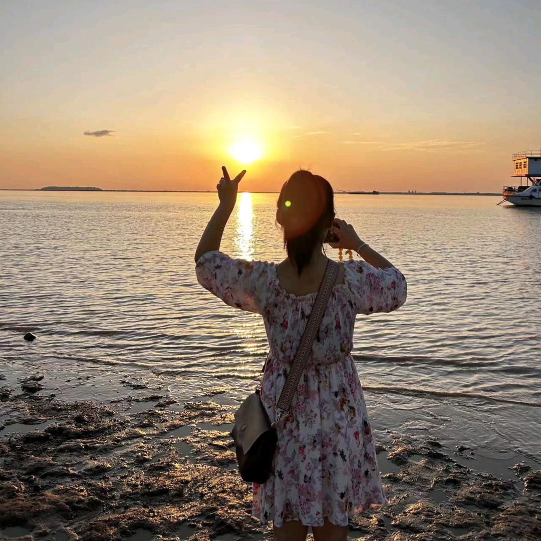 胡杨墩的谢姑娘