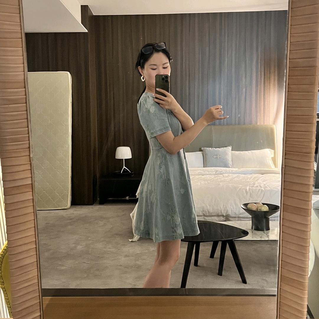 皮屋家的陈小姐