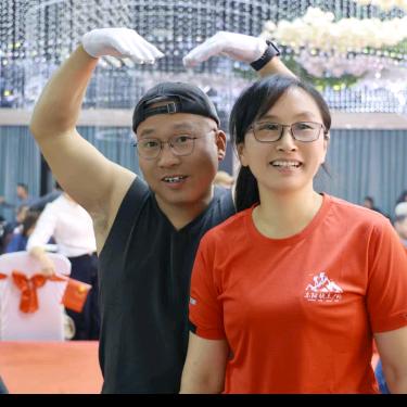 吴厂长的生活日常