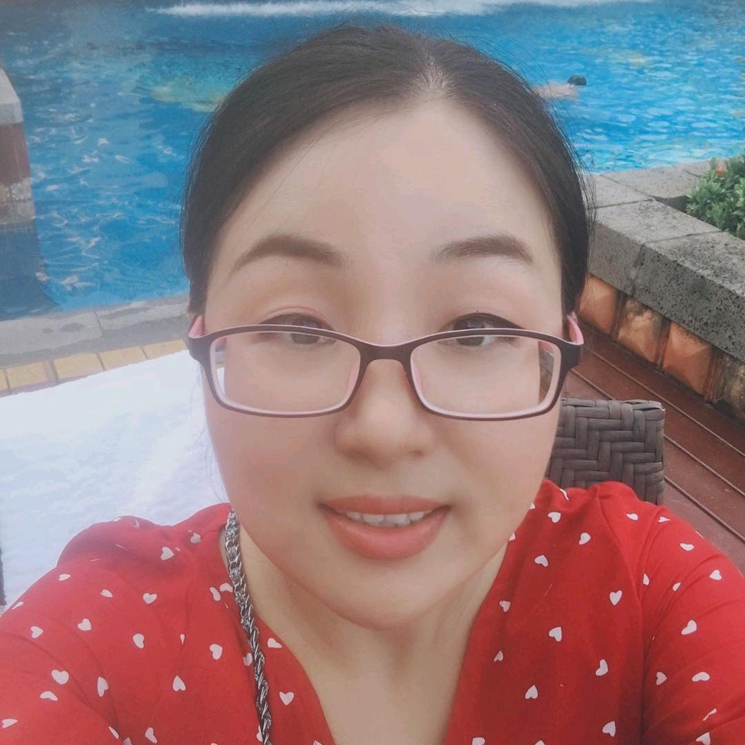 不想躺平的君姐姐