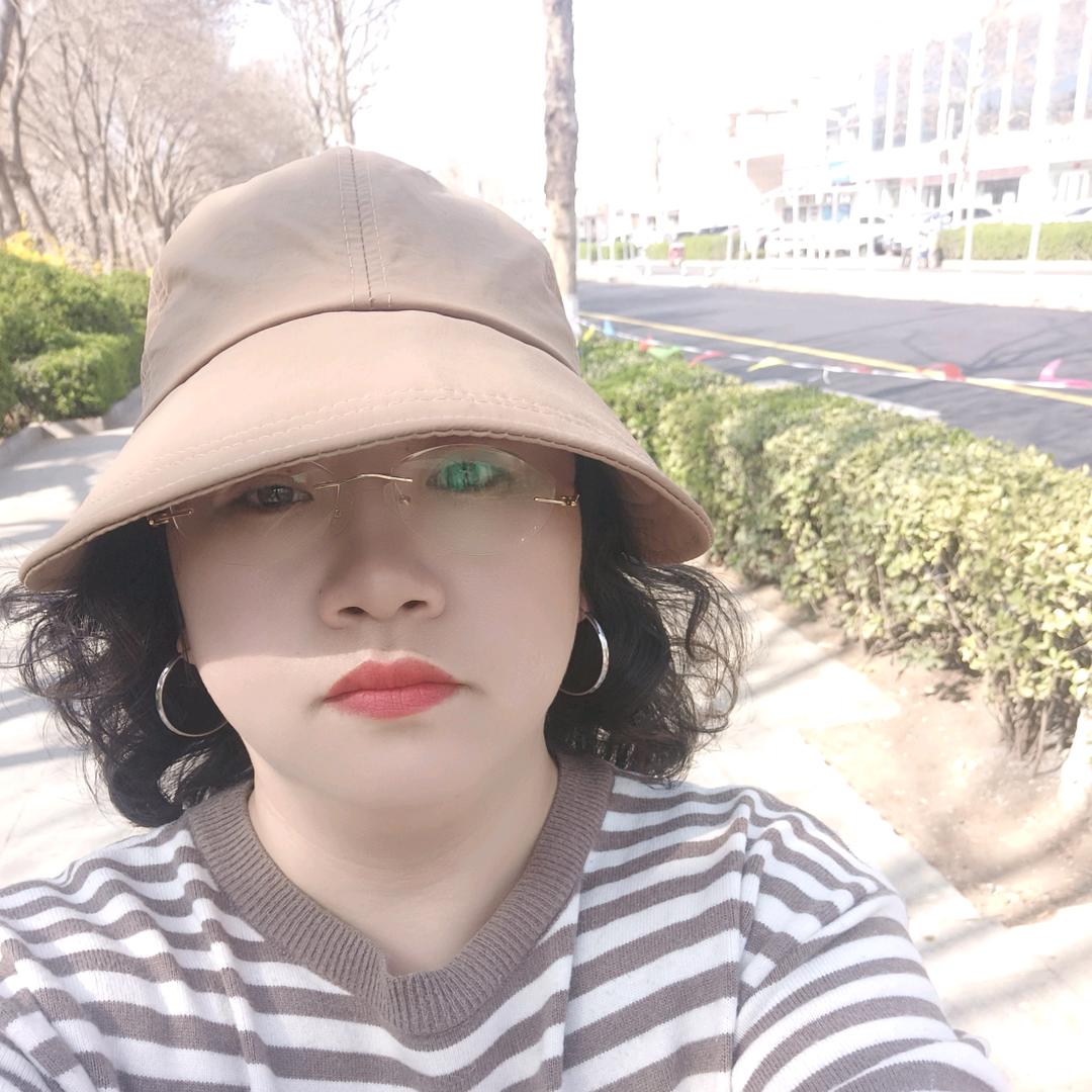 蓬莱琦艺鞋店妍姐