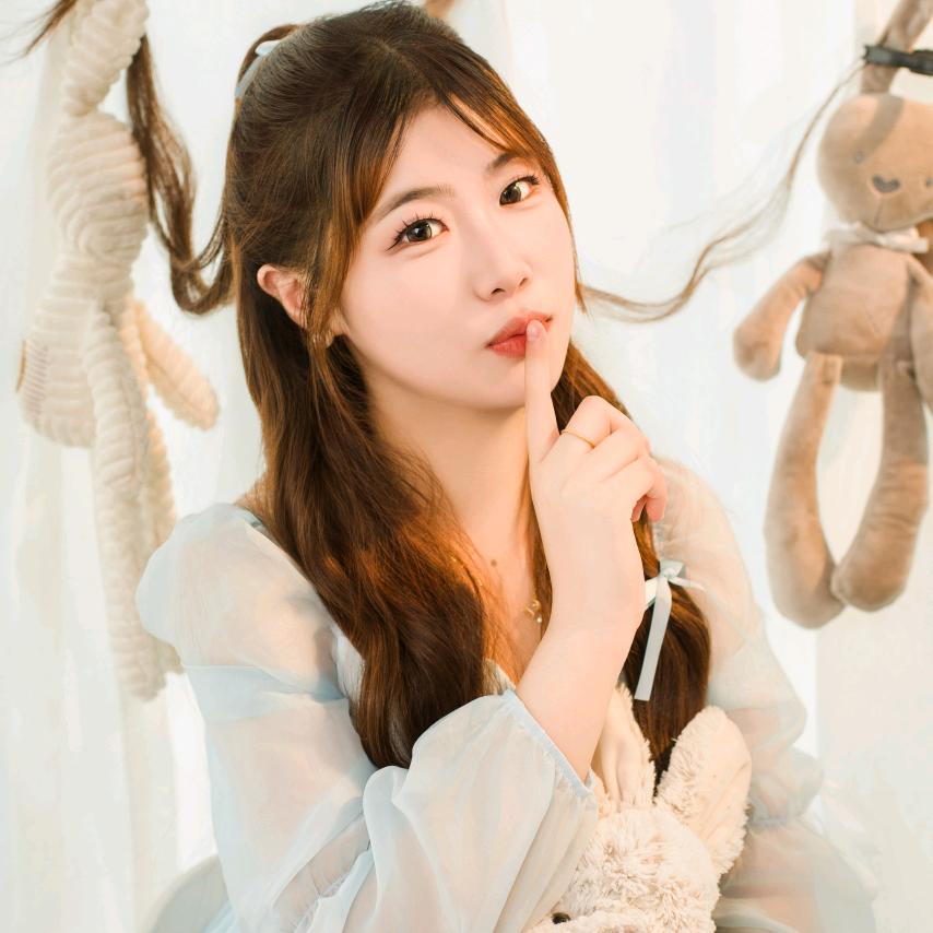 婧婧饿了-_-