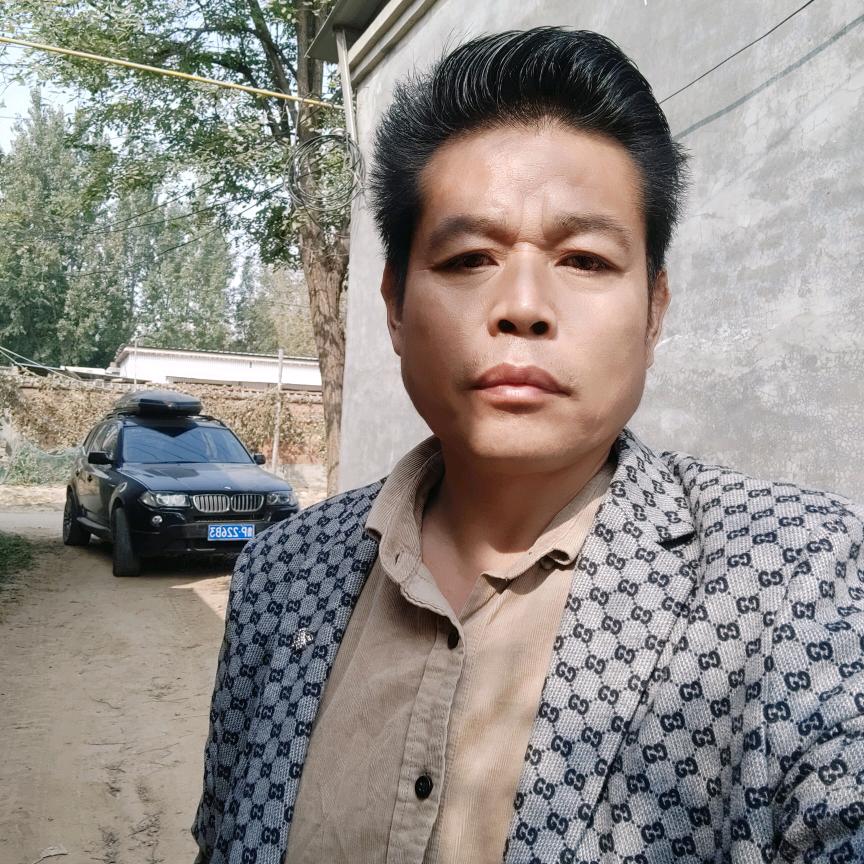 巧手彩绘广告大字标语