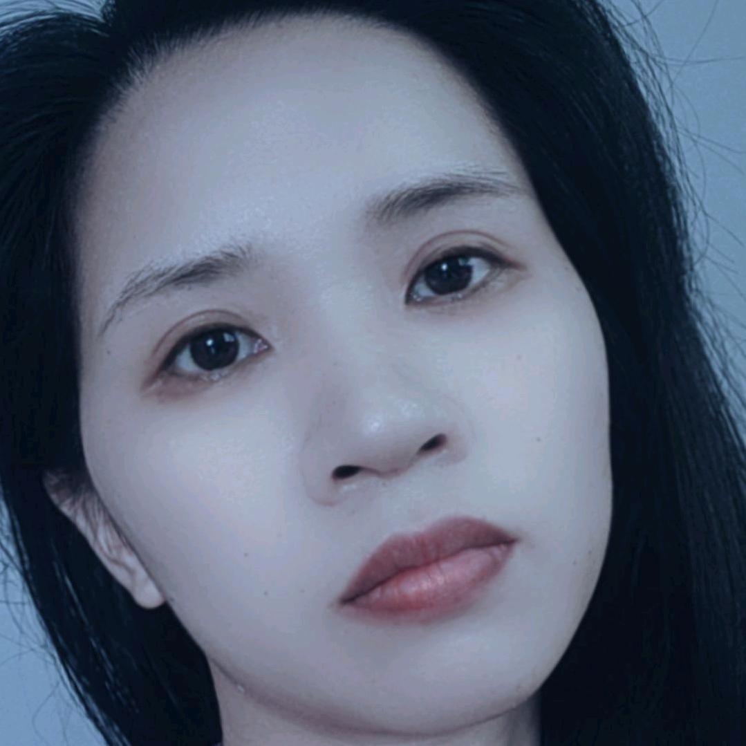 @梅子吖