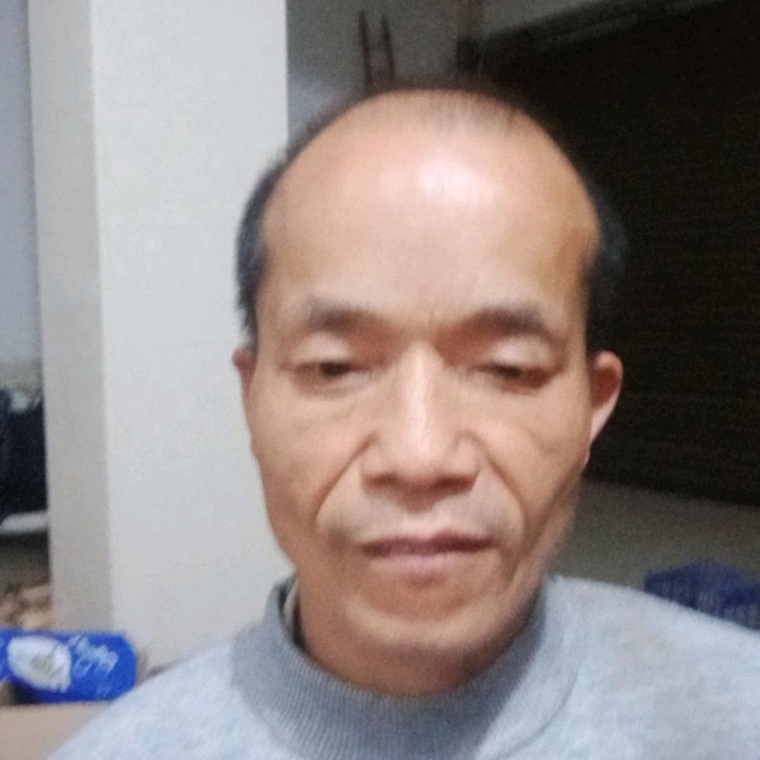 吃饱八翘