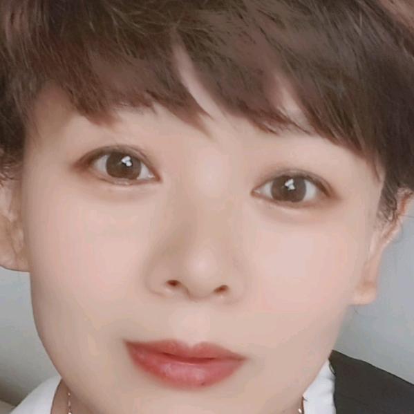 颜