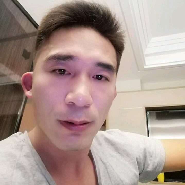 鹰击长空