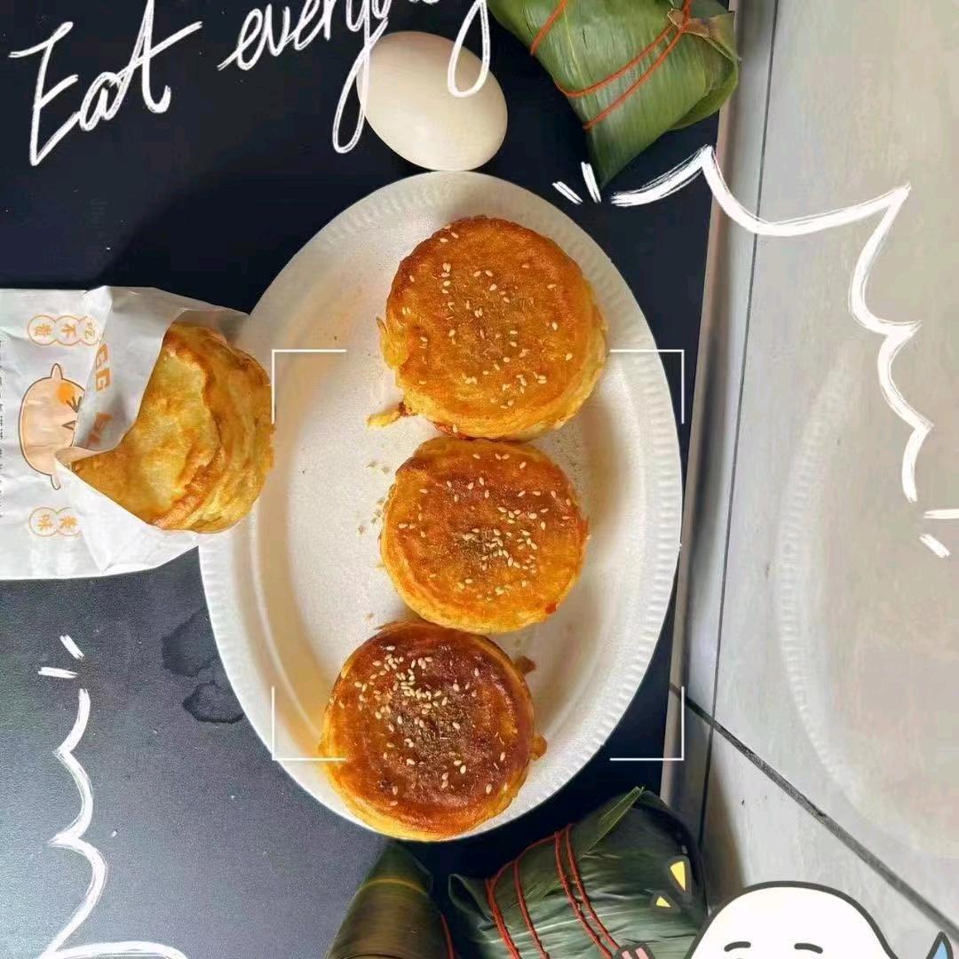 鸡蛋肉堡