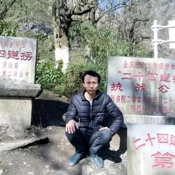 风雨赶路人
