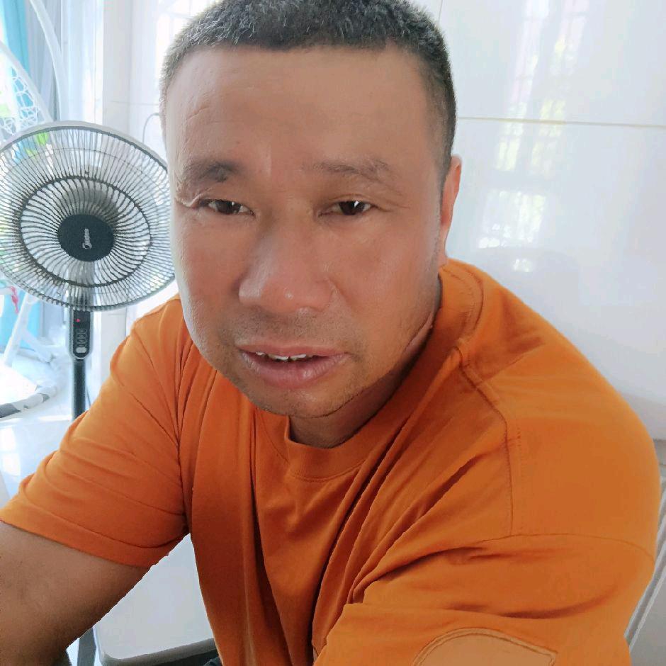 吴康平