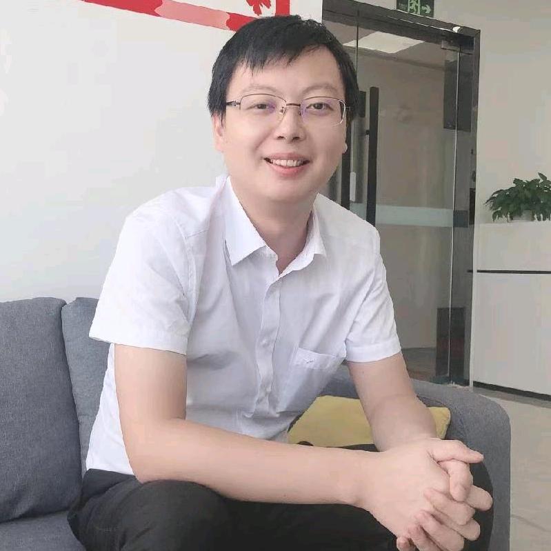 小数点易融邓经理