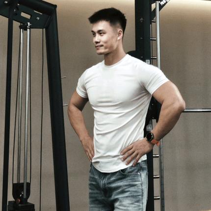 武汉衡健身James