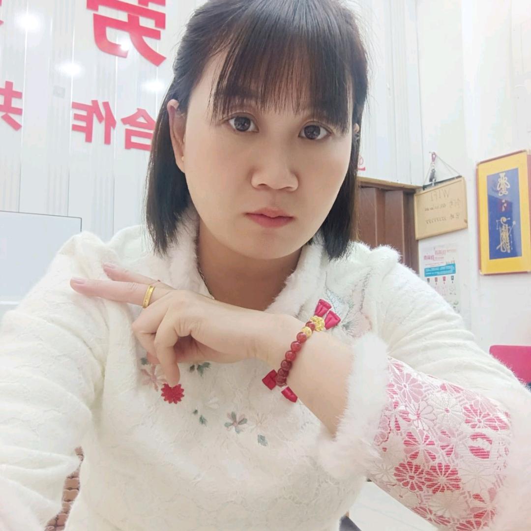 工厂小姐姐