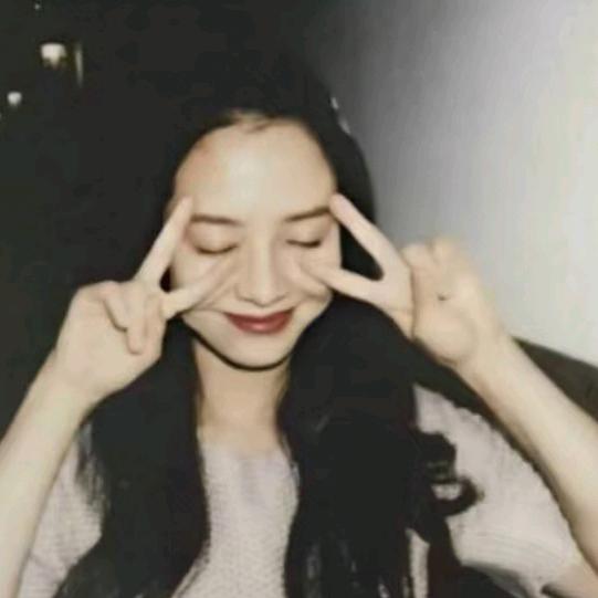 卖火柴的小女孩