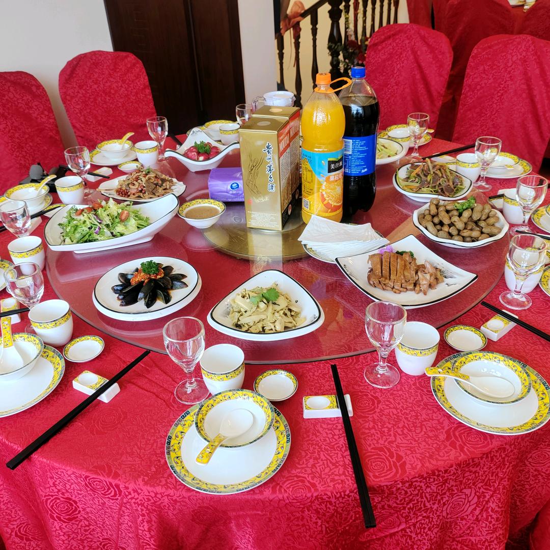 周雷家宴承接红白喜事一条龙服务