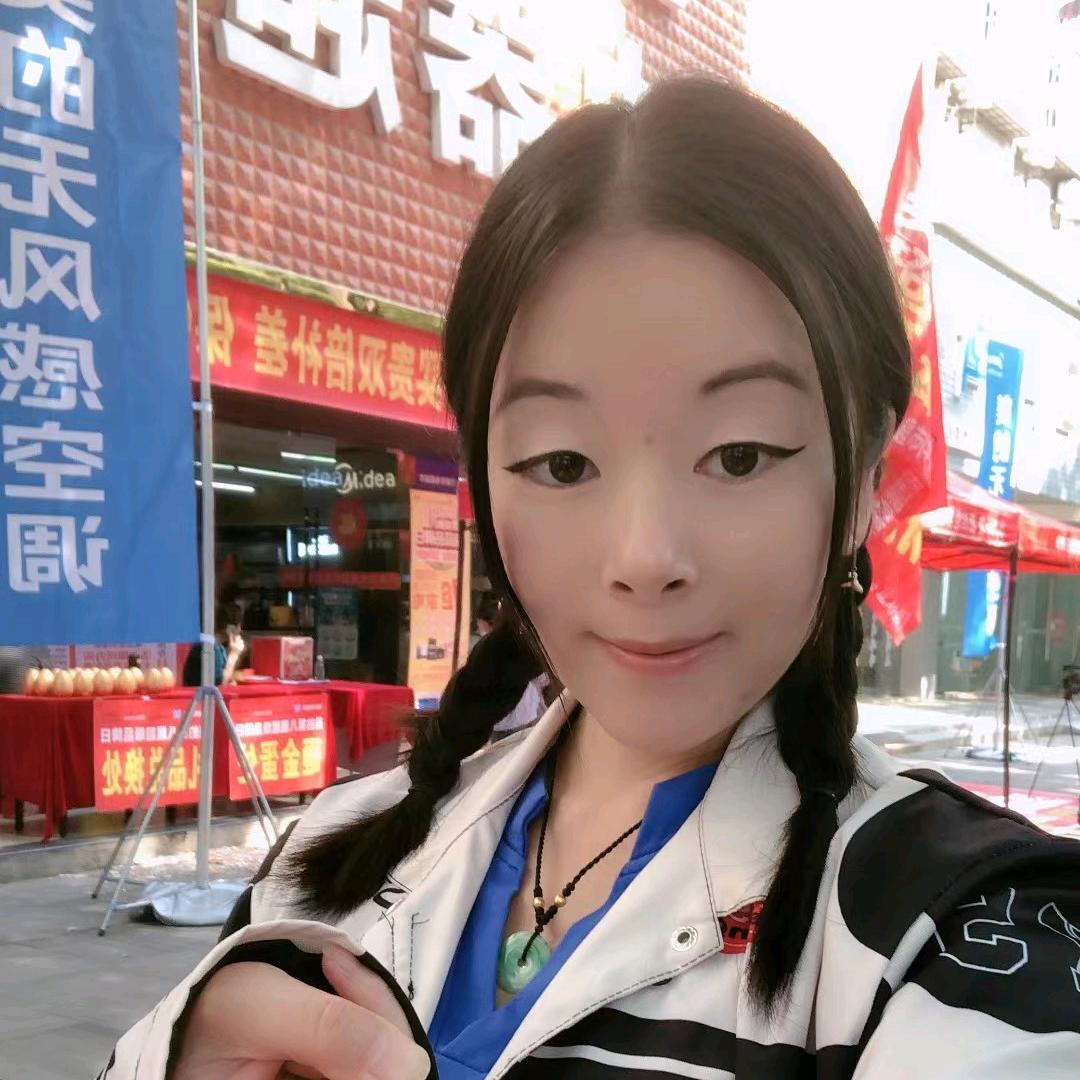 爱唱歌的中年戏精小玖