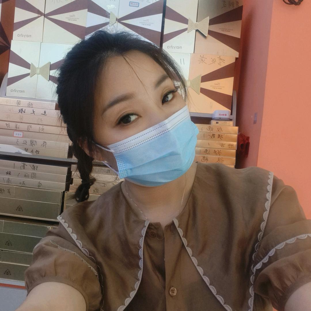 ★爱哭爱闹爱撒娇♥