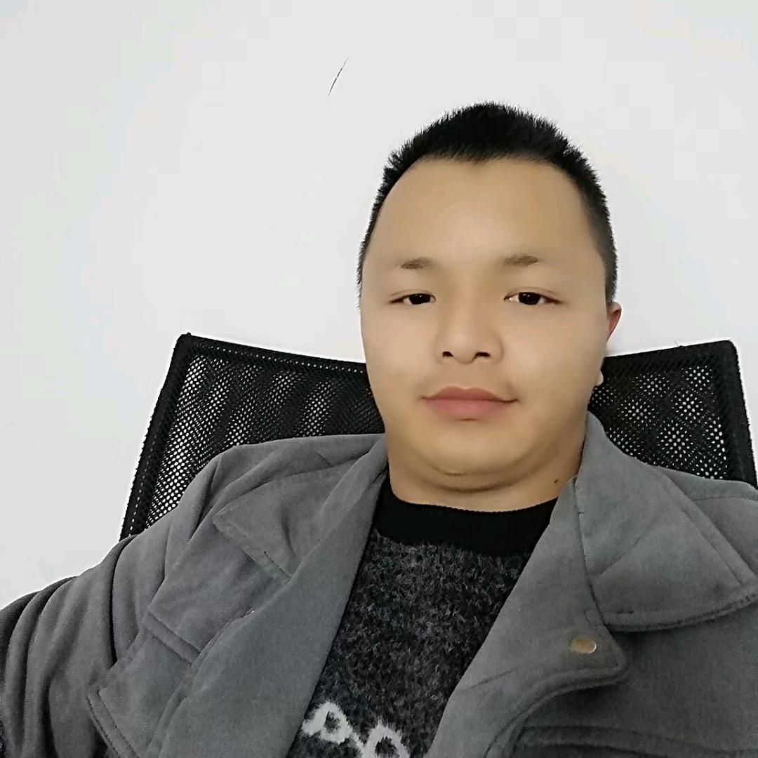 陪跑童年的巨人
