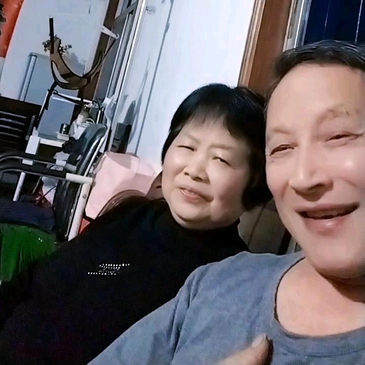 章连根