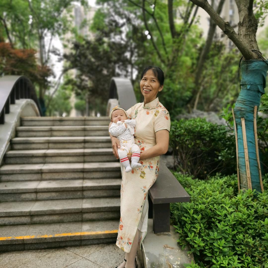 小汤圆奶奶