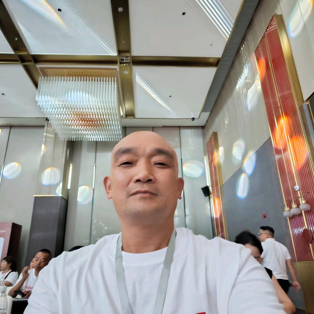 忠县雅轩门窗安哥