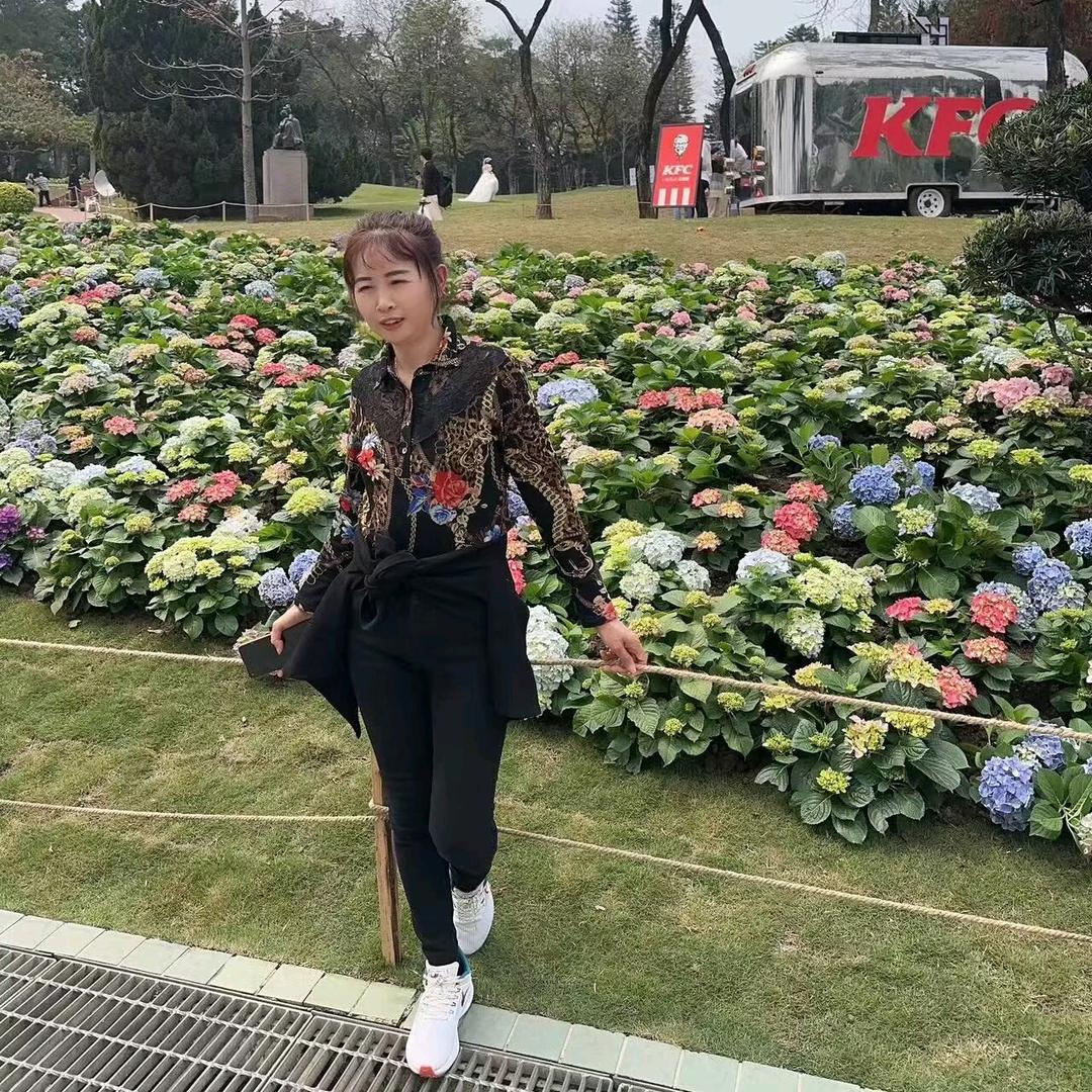 王菊英(兔)