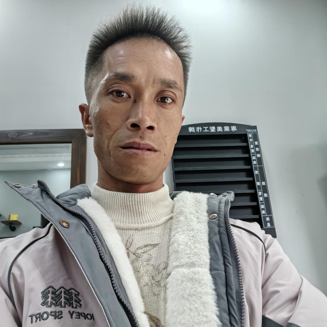 刘全:宝胜智轩玥:牛蛇猴狗虎