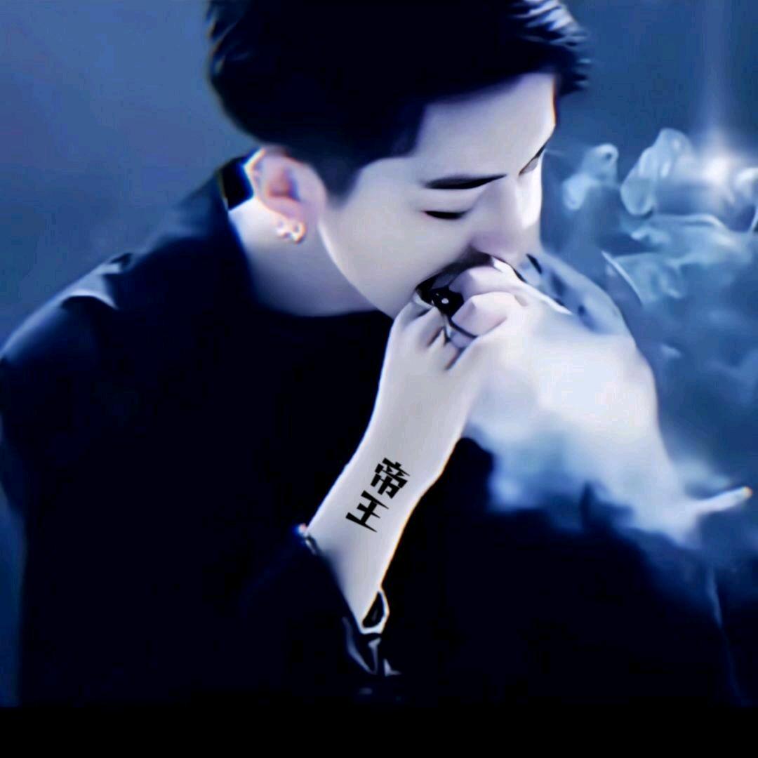 ²⁰₂5 L➸--iuෆ ̖́-