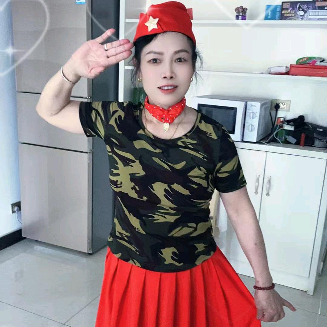 快乐杨桃荣