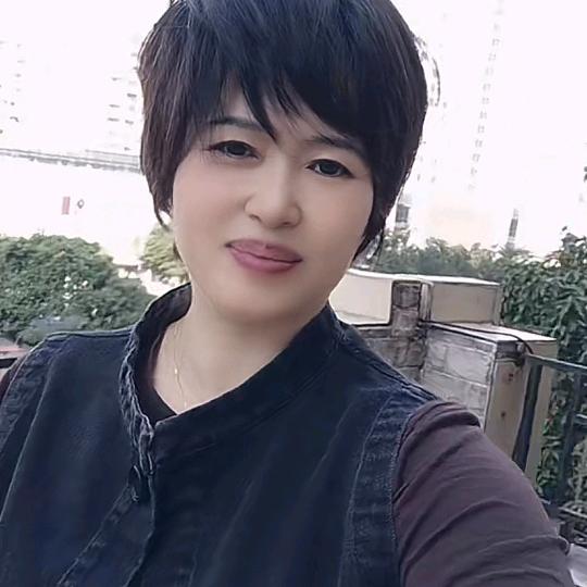 一抹阳光🌴
