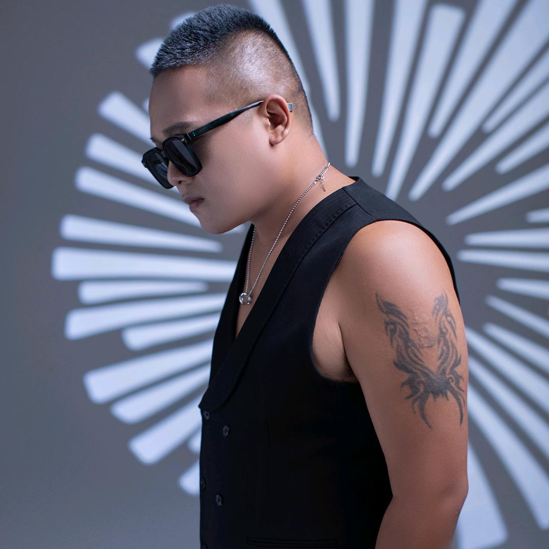 罗强—最新单曲即将上线