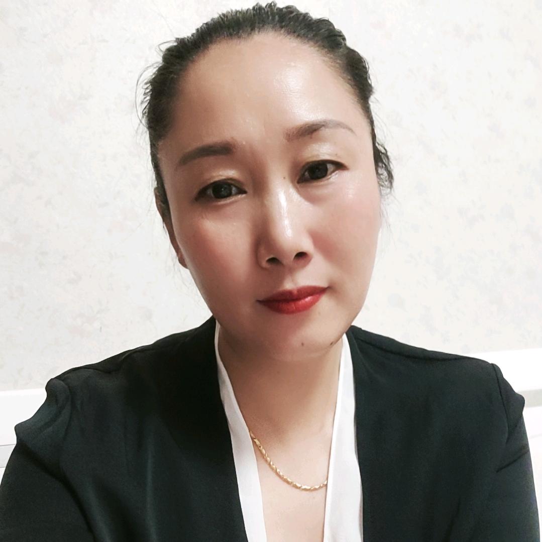 蓝天白云水云间