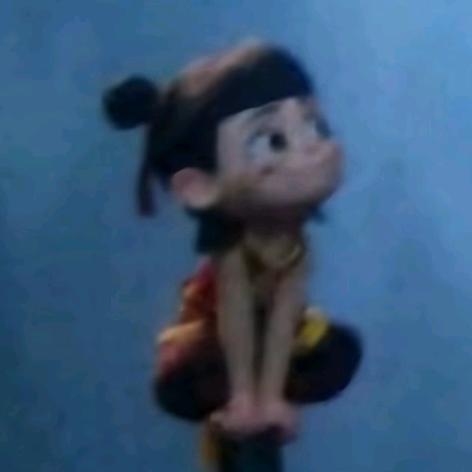 你眼中的氤氲是湖水还是泪水