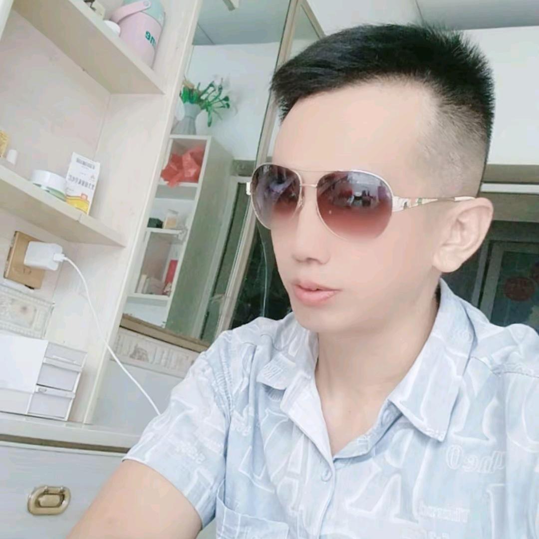 情钟余你